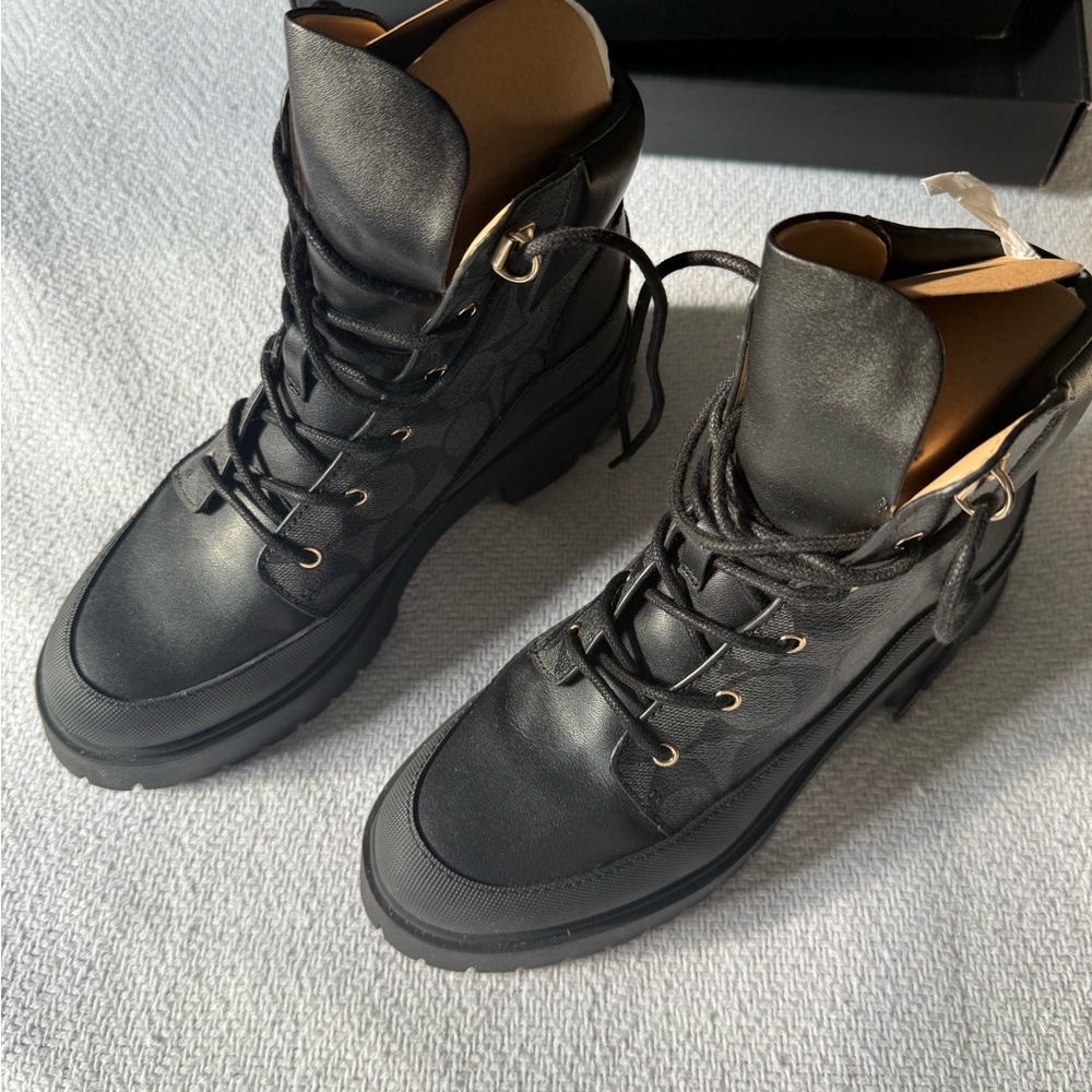 Coach Royce Sig Boot - Picture 6 of 10